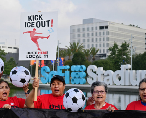 US-POLITICS-CALIFORNIA-WORLD CUP